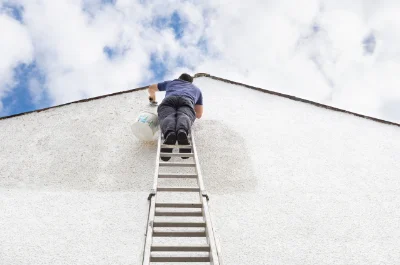 Peinture extérieure à Charnas — façades et ravalement